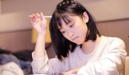 沈月爆料恋情视频播放时间,播放时间揭秘，甜蜜瞬间引网友热议